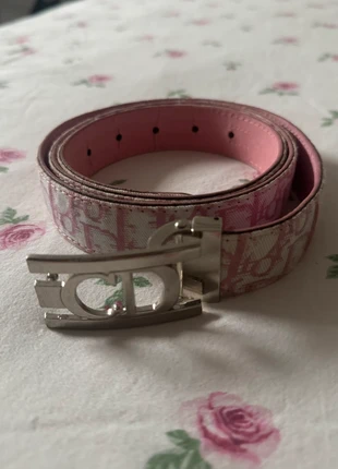 Pink vintage Dior belt monogram, marque: Christian Dior, état: Satisfaisant, taille: 105 cm, 50,00 €, 53,20 € Protection acheteurs incluse