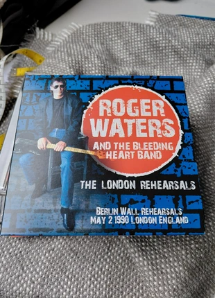 Cd Rogers Waters live Berlin Wall, état: Très bon état, 15,00 €, 16,45 € Protection acheteurs incluse