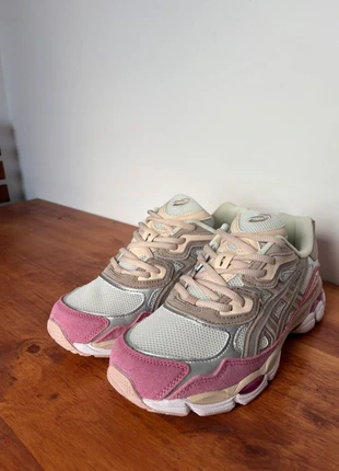 Asics Gel nyc Rosas 41, marque: Asics, état: Neuf avec étiquette, taille: 43,5, 69,99 €, 74,19 € Protection acheteurs incluse