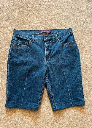 Vintage gloria vanderbilt rhinestone Bermuda shorts, brand: Gloria Vanderbilt, condition: Very good, size: S / UK 8-10, £4.50, £5.43 includes Buyer Protection