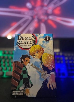 Démon Slayer tome 3, état: Neuf sans étiquette, 7,30 €, 8,37 € Protection acheteurs incluse