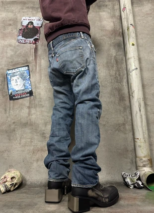 00s Levis trashed faded slim fit cyber archive denim, marca: Levi's, estado: Muito bom, tamanho: M, €20.00, €21.70 inclui Proteção do Comprador Pro