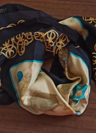 Foulard multi-colore, état: Très bon état, 5,00 €, 5,95 € Protection acheteurs incluse