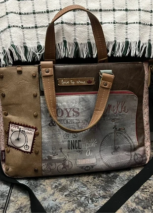 Bolso tres compartimentos Anekke, marque: Anekke, état: Neuf sans étiquette, 20,00 €, 21,70 € Protection acheteurs incluse