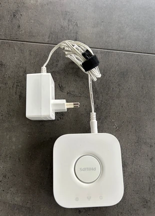 Bridge/Pont Philips Hue, marque: Hue, état: Bon état, 22,00 €, 23,80 € Protection acheteurs incluse