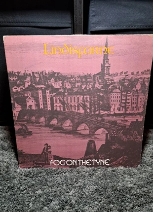 Lindisfarne Fog on the tyne, condizioni: Buone, €12.00, €13.30 include la Protezione acquisti