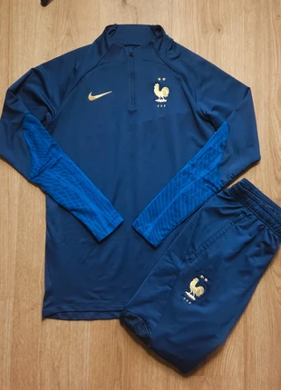 France Dri-FIT Strike Training Set 2022-23 (S), merk: Nike, staat: Nieuw zonder prijskaartje, maat: S, € 50,00, € 53,20 inclusief Kopersbescherming