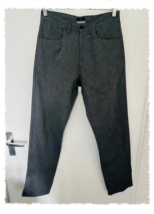 Wow Trussardi Sport jeans maat 44 – Italiaanse kwaliteit in grijs M Uitverkoop, marca: Trussardi, estado: Muito bom, tamanho: M, €12.50, €13.83 inclui Proteção do Comprador