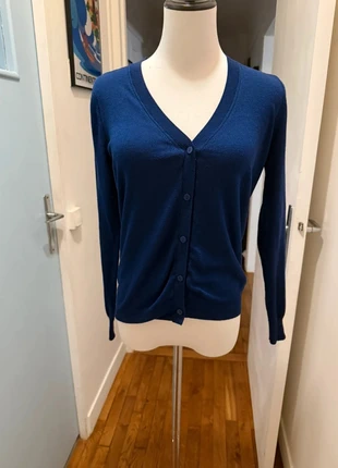 Gillet bleu col V, marque: Mango, état: Très bon état, taille: S / 36 / 8, 10,00 €, 11,20 € Protection acheteurs incluse