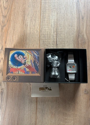 Deadstock Astroboy Alba Watch Collaboration, marque: Seiko, état: Neuf avec étiquette, taille: 30–38 mm, 300,00 €, 315,70 € Protection acheteurs (Pro) incluse