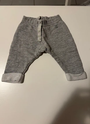 Pantaloni tuta neonata, marque: Petit Bateau, état: Très bon état, taille: 3-6 mois / 62 cm, 1,50 €, 2,28 € Protection acheteurs incluse