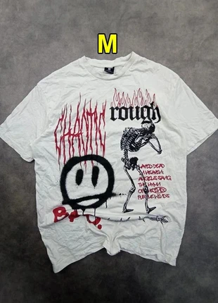 Loyalty Y2K Abstract White Vintage Graphic T-Shirt - Size M, marque: Graphic Tee, état: Très bon état, taille: M, 12,00 €, 13,30 € Protection acheteurs incluse