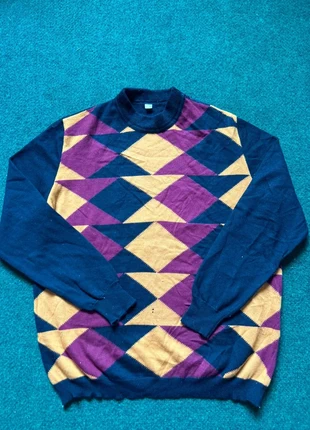 Pull fin vintage quadrillé noir orange et bordeaux en taille M très bon état, marque: Vintage Dressing, état: Très bon état, taille: M, 23,00 €, 24,85 € Protection acheteurs incluse