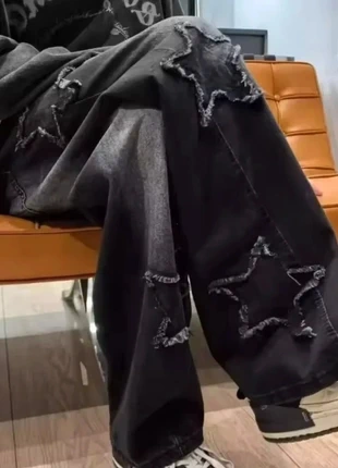 Jean baggy noir étoile taille L, merk: YKK, staat: Nieuw zonder prijskaartje, maat: L, € 45,00, € 47,95 inclusief Kopersbescherming