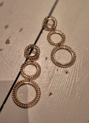 Oorbellen goudkleurig, staat: Heel goed, € 5,00, € 5,95 inclusief Kopersbescherming