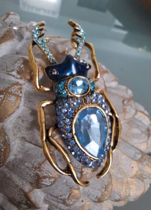 Broche scarabée bleu, brand: Curiosité, condition: Very good, €7.00, €8.05 includes Buyer Protection