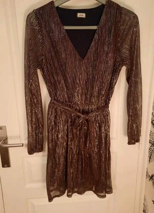 Robe de fête, marque: Pimkie, état: Très bon état, taille: S / 36 / 8, 3,00 €, 3,85 € Protection acheteurs incluse