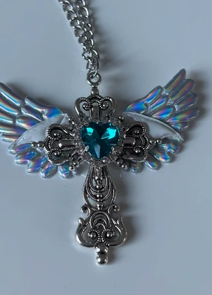 Collier vintage y2k argenté et bleu avec ailes d’anges neuf, marke: COQUETTE, zustand: Neu, 15,00 €, 16,45 € inklusive Vinted-Käuferschutz