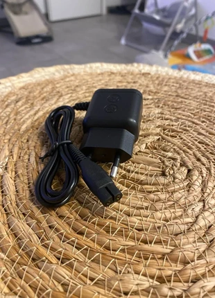 Chargeur Philips one blade neuf, marque: Philips, état: Neuf avec étiquette, 7,00 €, 8,05 € Protection acheteurs incluse