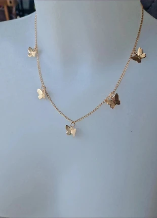 Collier fantaisie doré pendentifs papillons, brand: Inconnu, condition: Very good, €2.50, €3.33 includes Buyer Protection