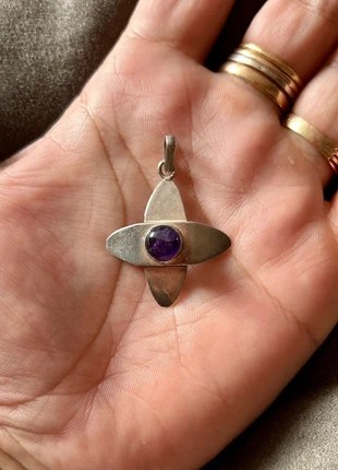 Pendentif croix en argent massif et améthyste, marca: Argent, estado: Muito bom, €24.95, €26.90 inclui Proteção do Comprador Pro