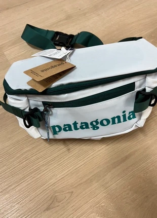 Sacoche Patagonia 5 litre pvc blanc neuf, marke: Patagonia, zustand: Sehr gut, 30,00 €, 32,20 € inklusive Vinted-Käuferschutz