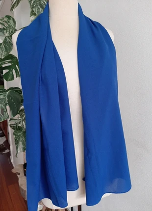 Sjaal kobalt koningsblauw NIEUW, staat: Nieuw zonder prijskaartje, € 4,99, € 5,94 inclusief Kopersbescherming