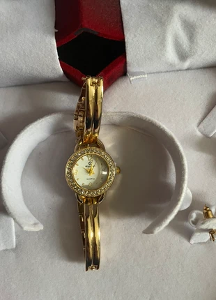 Montre femme, brand: Quartz, condizioni: Nuovo con cartellino, taglia: Taglia unica, €15.00, €16.45 include la Protezione acquisti