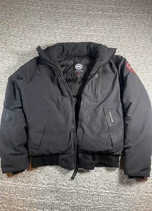 Veste Canada Goose | Taille S | Marine, marca: Canada Goose, estado: Muy bueno, tamaño: S, 240,00 €, 252,70 € Protección al comprador incluida