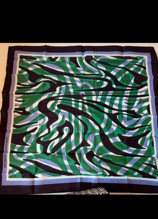 Petit foulard carré tendance Gambettes box collaboration Suncoo, marca: suncoo, estado: Novo sem etiquetas, €5.00, €5.95 inclui Proteção do Comprador