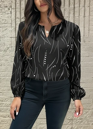 Blouse fluide noire à imprimé abstrait blanc et manches longues, brand: Abstract Aura, condition: Very good, size: S / 36 / 8, €23.90, €25.80 includes Buyer Protection Pro