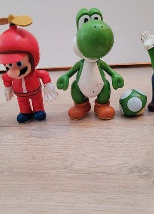 Super Mario poppetjes set van 5, marque: Super Mario, état: Très bon état, taille: Taille unique, 3,00 €, 3,85 € Protection acheteurs incluse