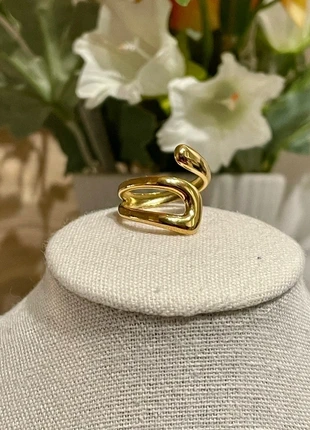 Bague dorée acier inoxydable – design ondulé moderne – ajustable et tendance, brand: Tendance, condition: Very good, size: Adjustable, €8.90, €10.05 includes Buyer Protection Pro