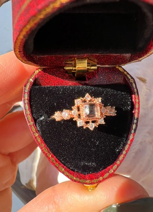 Anello con Zultanite Naturale – Argento 925 Placcato Oro Rosa, brand: Naturale, condizioni: Nuovo con cartellino, taglia: Regolabile, €28.00, €30.10 include la Protezione acquisti