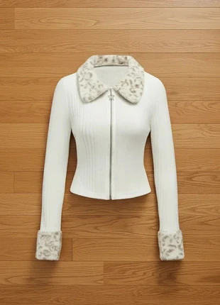 Gilet blanc à col fausse fourrure léopard Taille M – chic, Y2K, hiver, féminin, brand: Lunea Atelier, condition: Very good, size: M / 38 / 10, €40.00, €42.70 includes Buyer Protection