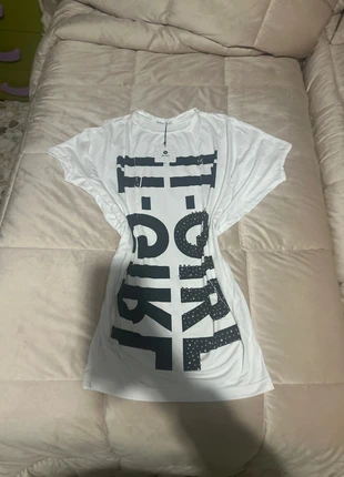 Vestitino donna con borchie stile anni 2000 anni 90, brand: Vintage Dressing, condizioni: Nuovo con cartellino, taglia: M / IT 42 / EU 38, €6.00, €7.00 include la Protezione acquisti