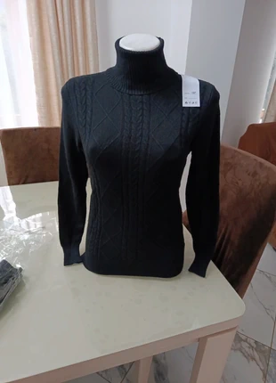 Pull col roulé taille L, brand: youlki, condition: New with tags, size: L / 40 / 12, €8.50, €9.63 includes Buyer Protection