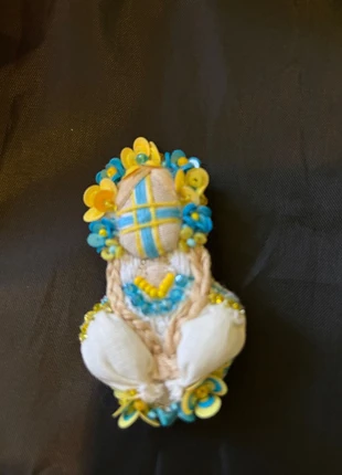 Broche poupée ukrainienne, fait à main, état: Neuf sans étiquette, 22,00 €, 23,80 € Protection acheteurs incluse