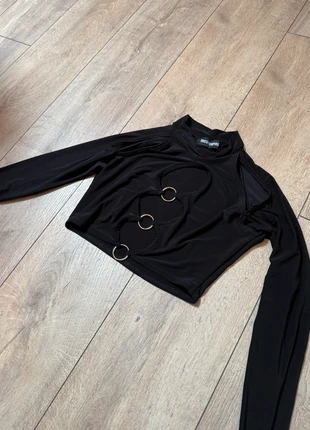 Longsleeve crop top Missyempire, merk: Missy Empire, staat: Heel goed, maat: M / 38 / 10, € 15,00, € 16,45 inclusief Kopersbescherming