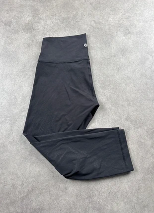 Legging capri noir Lululemon Align taille 8 femme effet brillant - L 12 uk 40 eu - ART0400, merk: Lululemon, staat: Heel goed, maat: L / 40 / 12, € 16,00, € 17,50 inclusief Kopersbescherming Pro