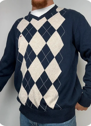 Pull col V Tommy Hilfiger taille M, brand: Tommy Hilfiger, condizioni: Ottime, taglia: M, €20.00, €21.70 include la Protezione acquisti