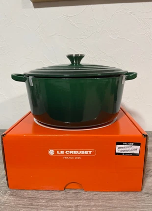 Ronde braad-/stoofpan, merk: Le Creuset, staat: Nieuw, € 250,00, € 263,20 inclusief Kopersbescherming
