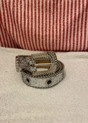 Ceinture y2k argenté taille 105cm, marque: y2k, état: Très bon état, taille: 105 cm, 5,50 €, 6,48 € Protection acheteurs incluse