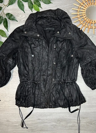 ZARA Black Crinkled Jacket • Drawstring Waist • Measurements Included 🖤, marque: Zara, état: Très bon état, taille: S / 36 / 8, 27,90 €, 30,00 € Protection acheteurs incluse