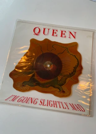 Queen - I’m going slightly mad 7” shape, staat: Heel goed, € 59,95, € 63,65 inclusief Kopersbescherming