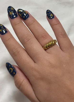 Anillo croissant de acero inoxidable dorado, marque: maremia shop, état: Très bon état, taille: 16,1 mm, 6,50 €, 7,53 € Protection acheteurs incluse