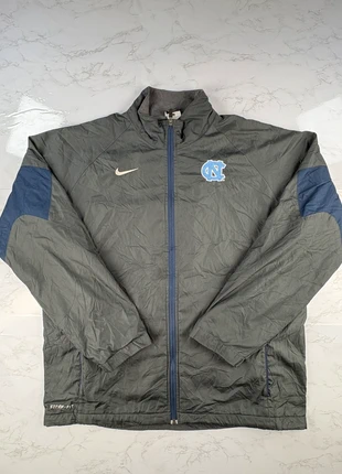Nike Storm-FIT Jacket · UNC Tar Heels · North Carolina taille L SKU264, marke: Nike, zustand: Gut, größe: L, 35,00 €, 37,45 € beinhaltet Vinted-Käuferschutz Pro