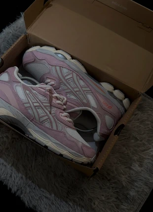 Asics gel nyc rose, marke: Asics, zustand: Neu, mit Etikett, größe: 44, 60,00 €, 63,70 € inklusive Vinted-Käuferschutz