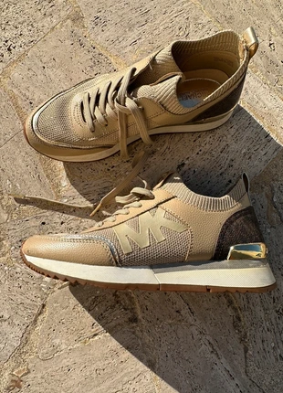 Basket Mickael Kors beige, brand: Michael Kors, condition: Very good, size: 36, €55.00, €58.45 includes Buyer Protection