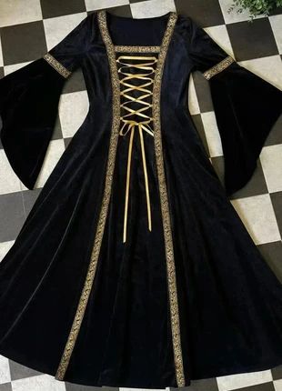 Robe Médiévale Noire Velours – Gothique / Renaissance / Chic / Cosplay, état: Très bon état, taille: M / 38 / 10, 69,99 €, 74,19 € Protection acheteurs (Pro) incluse